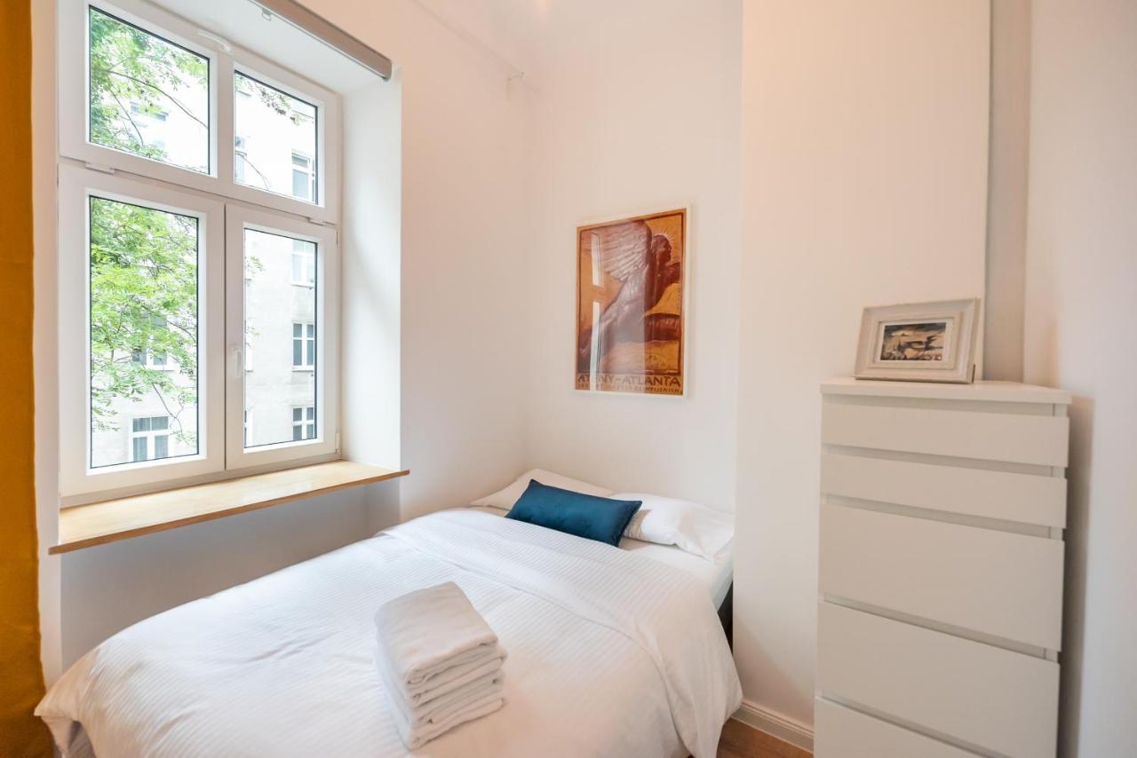 New Praga Enchanting Apartment Warsaw